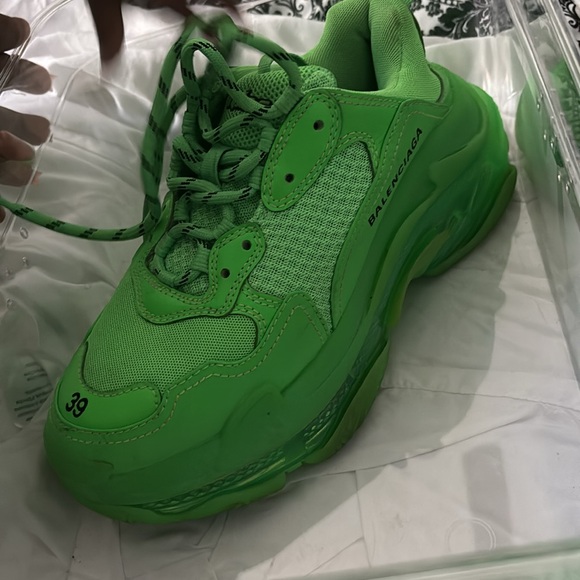 Lime green Balenciaga - Picture 4 of 15